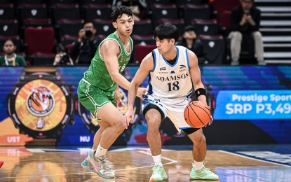 Adamson scrapes past La Salle in nail-biter to keep Final Four dream alive